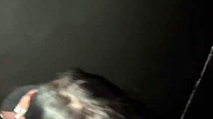 Sperma a szájba swinger klubban