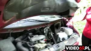 Poljska babica nujno potrebuje popravilo avta