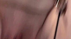 i give this naughty girl a lusty facial