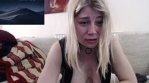 ボーイギャズム リリーがカムセッションで素晴らしいシーメールオーガズムを発見、ミストレスJとブリトニーと！😍