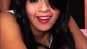 Mi amante waits in sexy lingerie with a delicious culo!