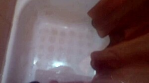 uh i pee and jerk then jizz everywhere