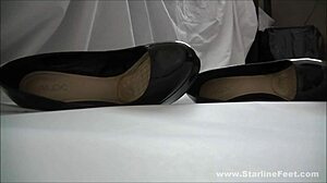 i'm wearing these sexy nylons and heels for my goddess feet fetish.