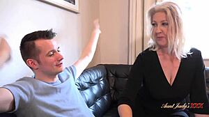 Auntjudysxxx, zralá Maggie svádí mého kámoše, tak žhavý! 😍