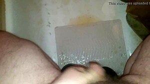 uh i pee and jerk then jizz everywhere