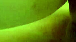 My girlfriend's amazing pussy gets a tight creampie