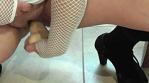 big tit girl gets a huge cumshot