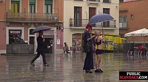 おいスラット、ストリートでドミナからの鞭を感じろ？