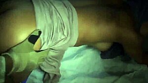 sensuell tenåring 18+ anal med amatør ansatt blowjob ved booty drop point