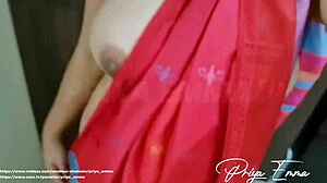 Damn, Indian aunty teasing with her big juicy boobs!