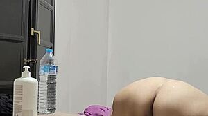 I am coolmarina, matur and showing my hair pussy