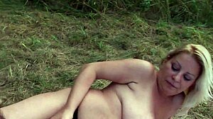 Guy takes strap-on in ass