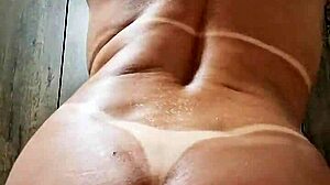 Playing with ball dildo in pussy!