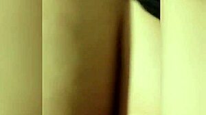 Tahle brazilská kočka má totálně mokrou kundičku