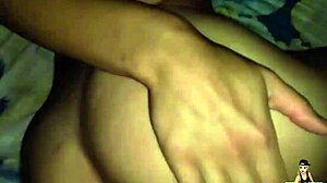 Megcsalom a csajomat ezzel a cuki szörfös kurvával