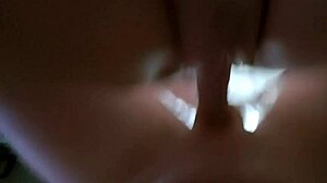 i'm pounding that fat wife's pussy hard