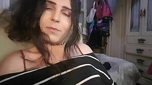 Verification Video Featuring A Shemale Model.