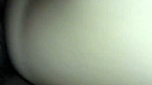 Amateurs engage in pleasurable outdoor activity