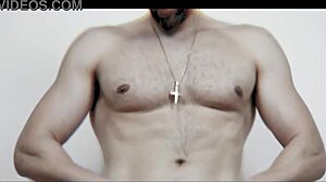 Hice un Hechizo para Meter Polla Monstruosa en mi Culo