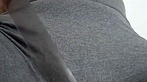 10 minutes of pussy spanking punishment, feel the sting 😈