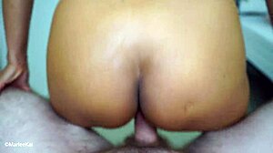 i'm an asian air stewardess who fucks cocks good