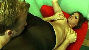 Stramme German MILF mit Hammer-Titten und Festem Arsch Liebt Harten Sex