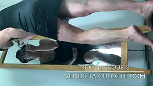 amateur foot fetish, giant shows pussy and crushes you