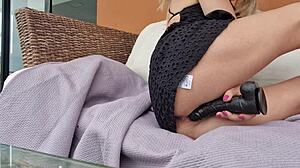 Hot girl masturbates pussy in doggystyle 😍