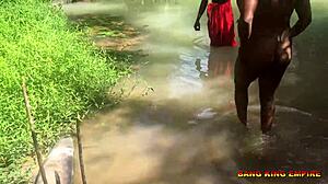 Rapaz Yahoo pego fodendo garota do vilarejo no rio