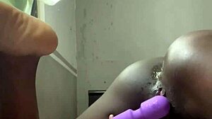 Vibrator on amateur pussy leads to squirting homemade solo masturbation teen 18+ toys huge