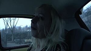 i interviewed a cougar and she fucked me in threesome