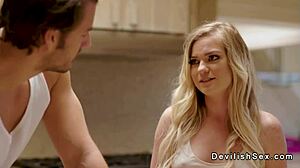 Istri Pirang Selingkuh Sama Orang Asing! 😳