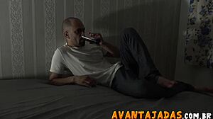 Erottelun jälkeen meni villiksi transvestiitti ryhmä hauskassa