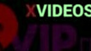 cristina almeida drikker fremmedes sæd på halloween-biografen