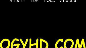 Fiatal méz nyalja és lovagolja az öreg rudat, basszus meleg! 🔥