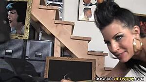 Hej Tori Lux, kako se počutiš z BBC?