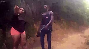 يا رجل، هالفتاة السوداء 18+ باتريشيا 9جا تتناك مع بي بي دبليو على جانب الطريق وناس تمر