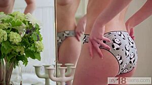 Hoikka Lana Broks kokeilee alushousuja ja tutkii soololeikkiä