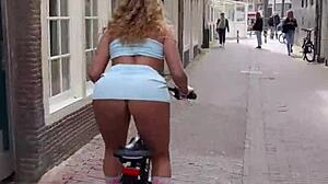 La bellezza olandese si fa leccare la figa rasata in un'avventura ad Amsterdam