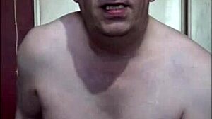 Shy Amateur Uses Toys For Quick Solo Release