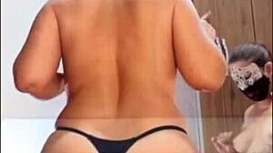 Best Homemade Moments: Sluts In Lingerie Masturbating!