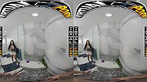 Want to give your cock to black stepsister Ameena Green in virtual porn?