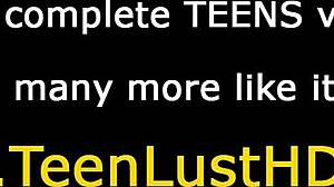 Cara bonita de adolescente cubierta de semen