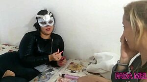 fada mel teases friend with hot kisses