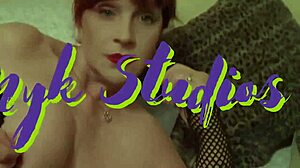 Proč Carmen tak dychtivě kouří Angela?