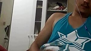 I'm cumming after fucking.