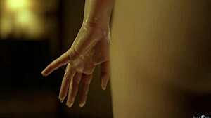 Teen girls in zombie fantasy