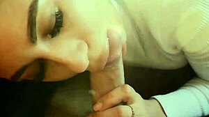 Indian babe enjoys oral sex in public car