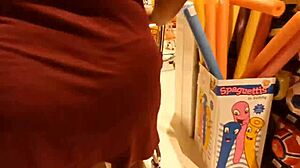 De compras con una embarazada en la tienda, versión completa en xvideos red