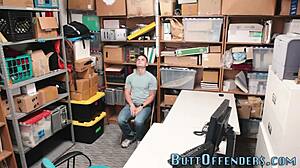 同性恋业余小偷被抓到口交